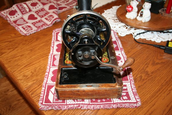 Crank End of Singer 128