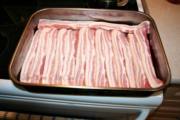 Bacon in a single layer in a baking pan