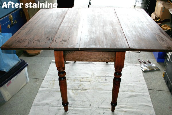 My new cutting table - After staining