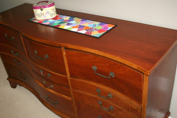 Photo showing the curved front of my 9 drawer dresser