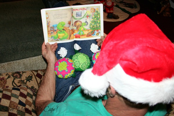 Dave reading a Christmas Eve story to the Hexie Turtles