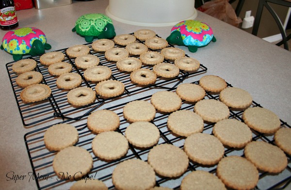 Cookies cooled and ready to put together