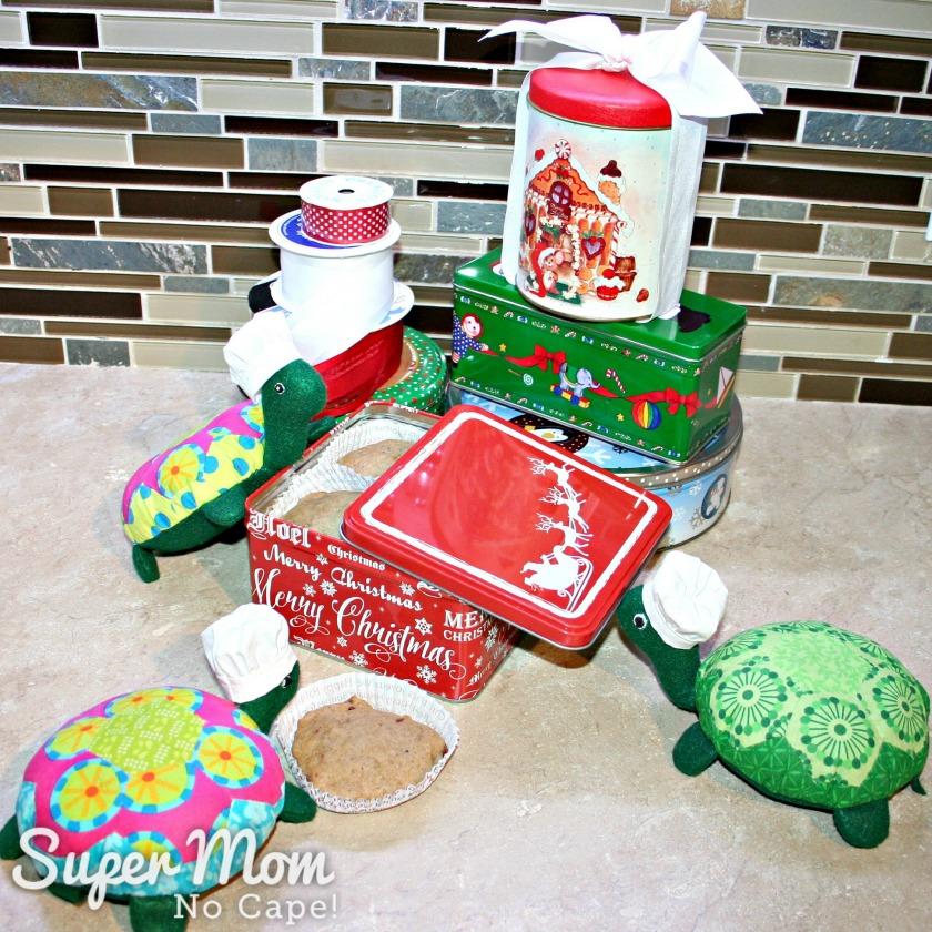 The three Hexie Turtles helping to put the Cranberry Cookies into cookie tins ready for gifting.