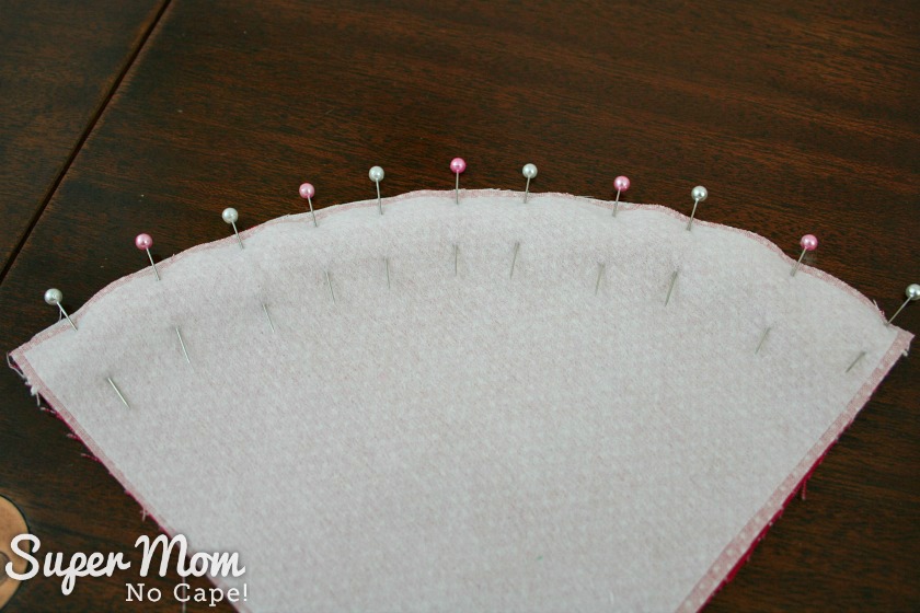 Photo of lining pinned to outer piece right sides together.