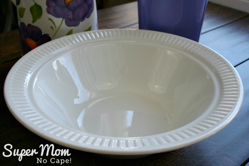 White ceramic bowl with ridged edge