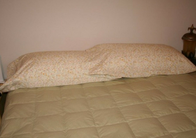 Easy Inexpensive Pillowcase