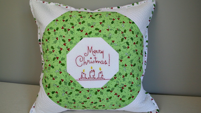 Quilted Christmas Wreath Pillow Cover Tutorial