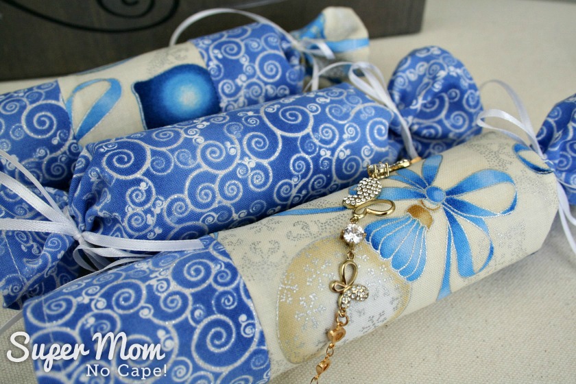 Jewelry as filler for Fabric Christmas Crackers