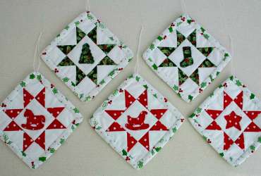 Sawtooth quilted Christmas ornament